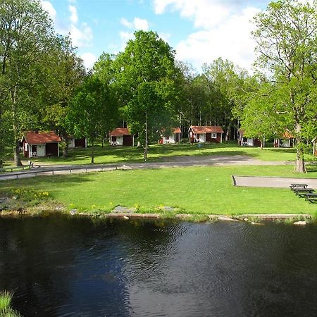 Orrefors Stugby O Vandrarhem Bagian luar foto