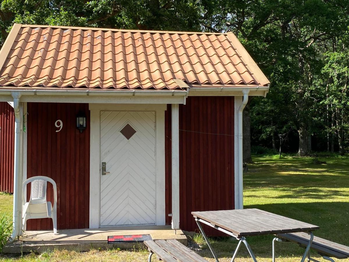 Orrefors Stugby O Vandrarhem Bagian luar foto