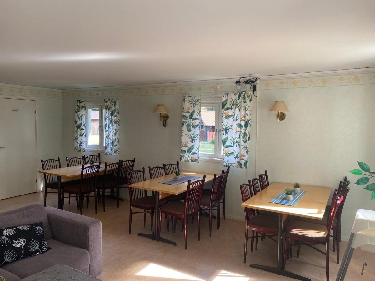 Orrefors Stugby O Vandrarhem Bagian luar foto