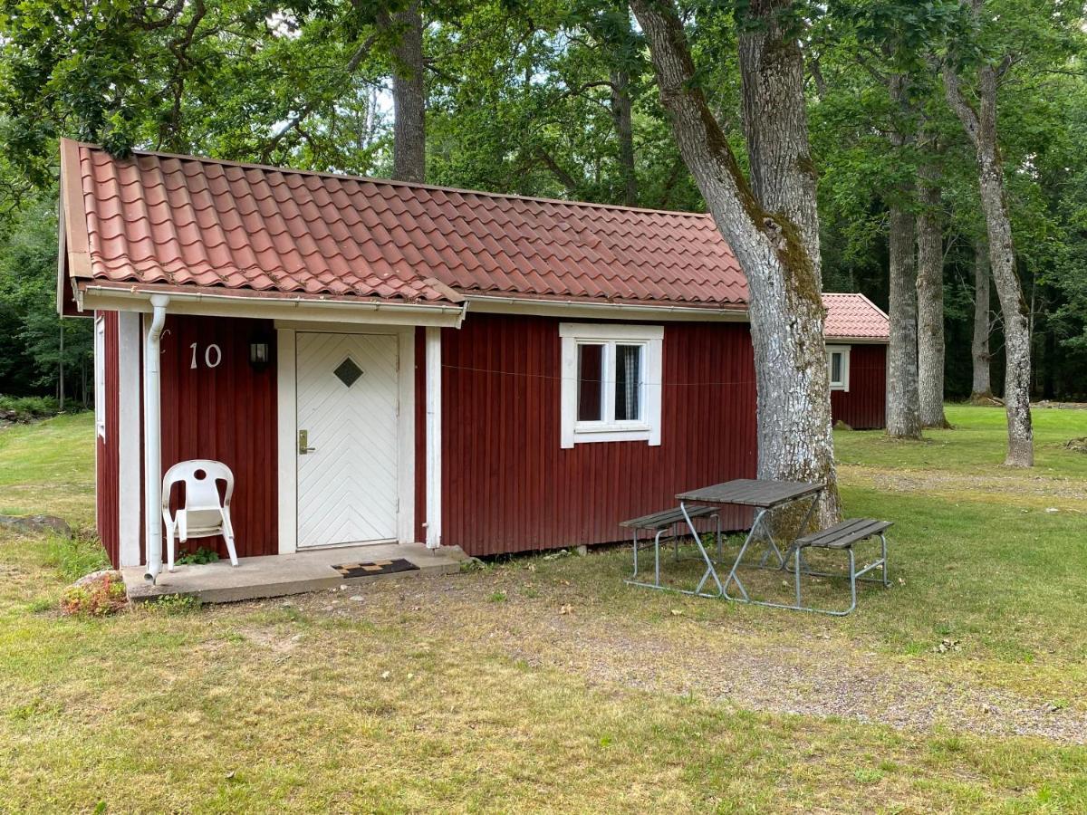 Orrefors Stugby O Vandrarhem Bagian luar foto