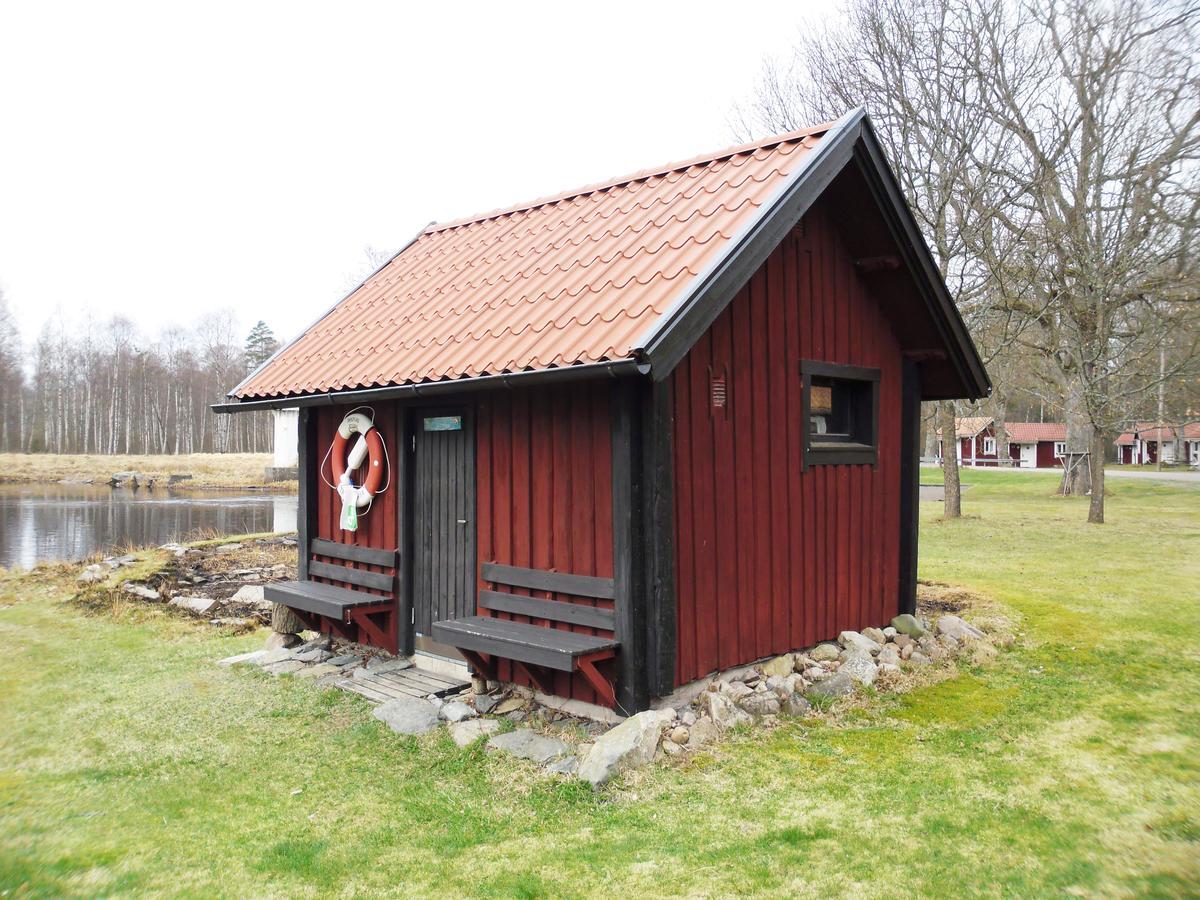 Orrefors Stugby O Vandrarhem Bagian luar foto